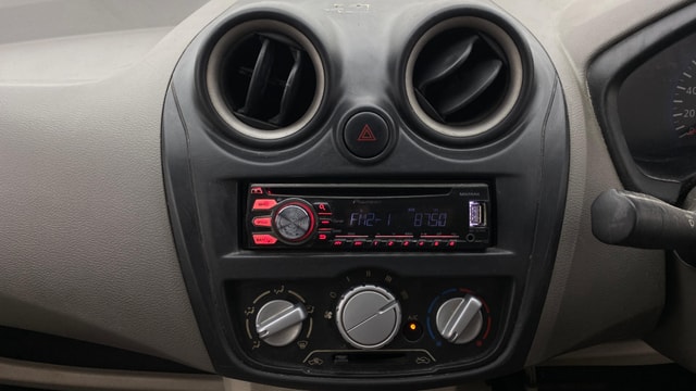 View Datsun Go Image 17 Used Datsun Go Image 17