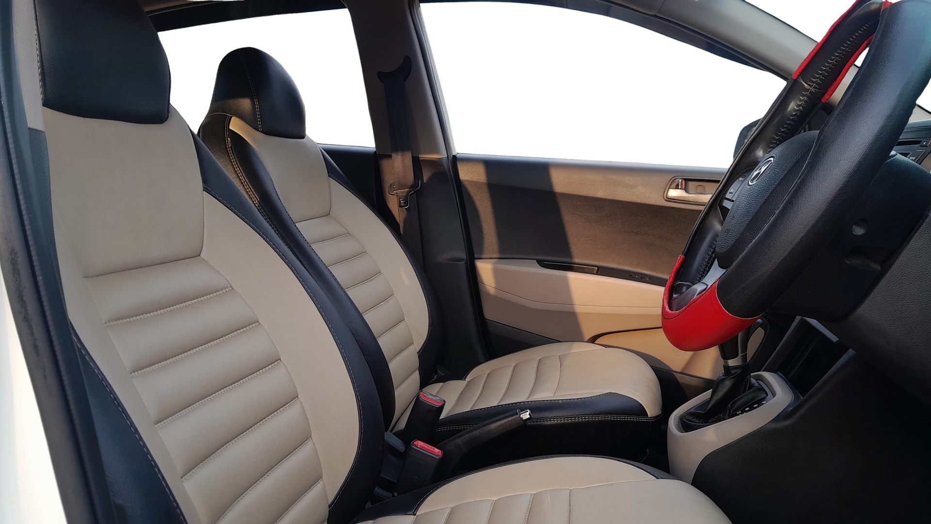 View 2014 Hyundai Xcent S AT (O) Petrol Image 26 Used 2014 Hyundai Xcent S AT (O) Petrol Image 26