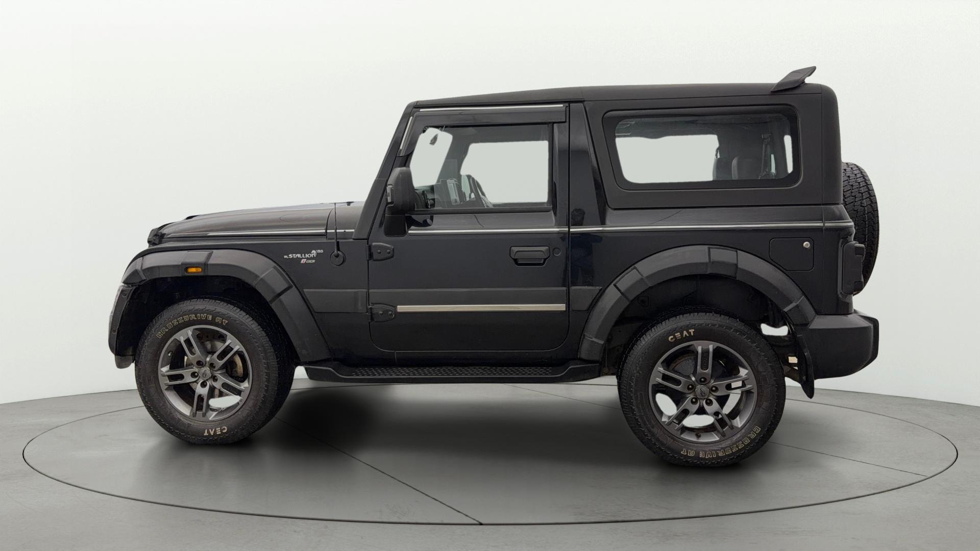 View 2022 Mahindra Thar AX Standard Manual Soft Top 6 Seater Image 6 Used 2022 Mahindra Thar AX Standard Manual Soft Top 6 Seater Image 6