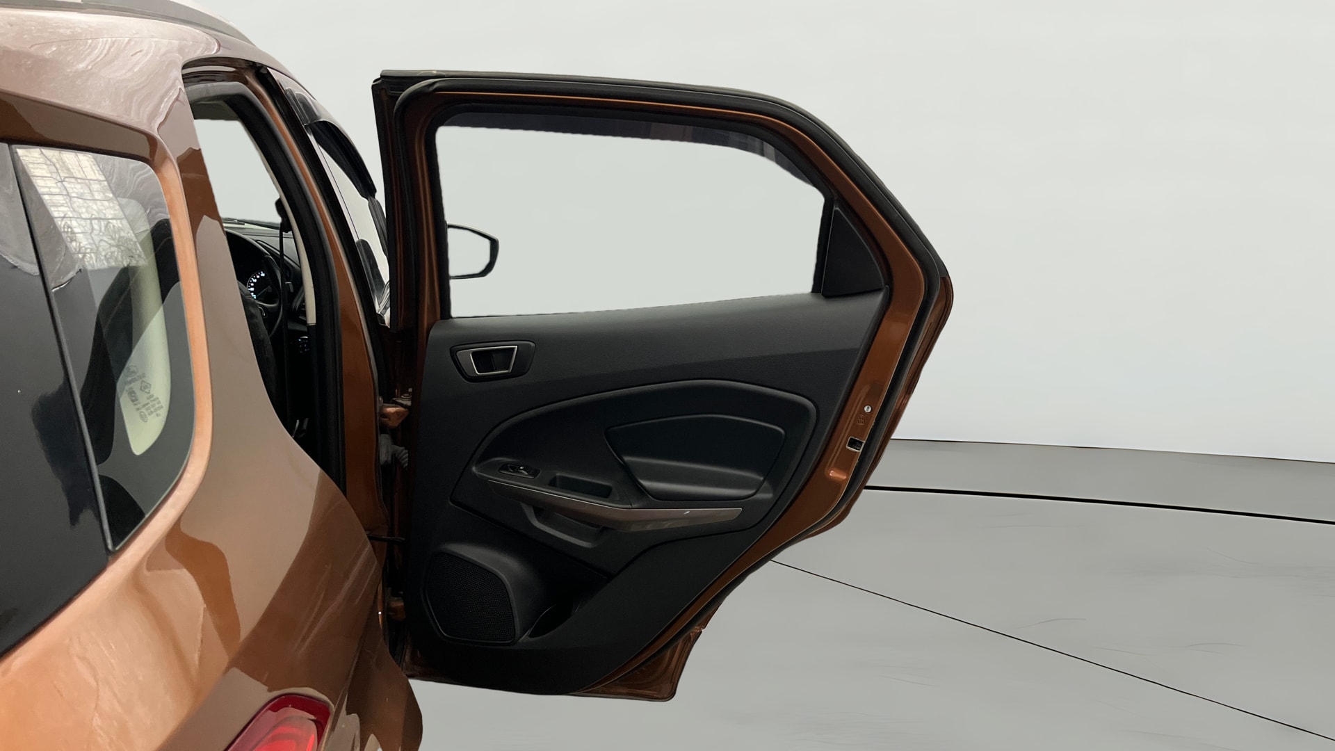 View 2019 Ford EcoSport 1.5 TDCi Diesel Ambiente BS IV Image 7 Used 2019 Ford EcoSport 1.5 TDCi Diesel Ambiente BS IV Image 7