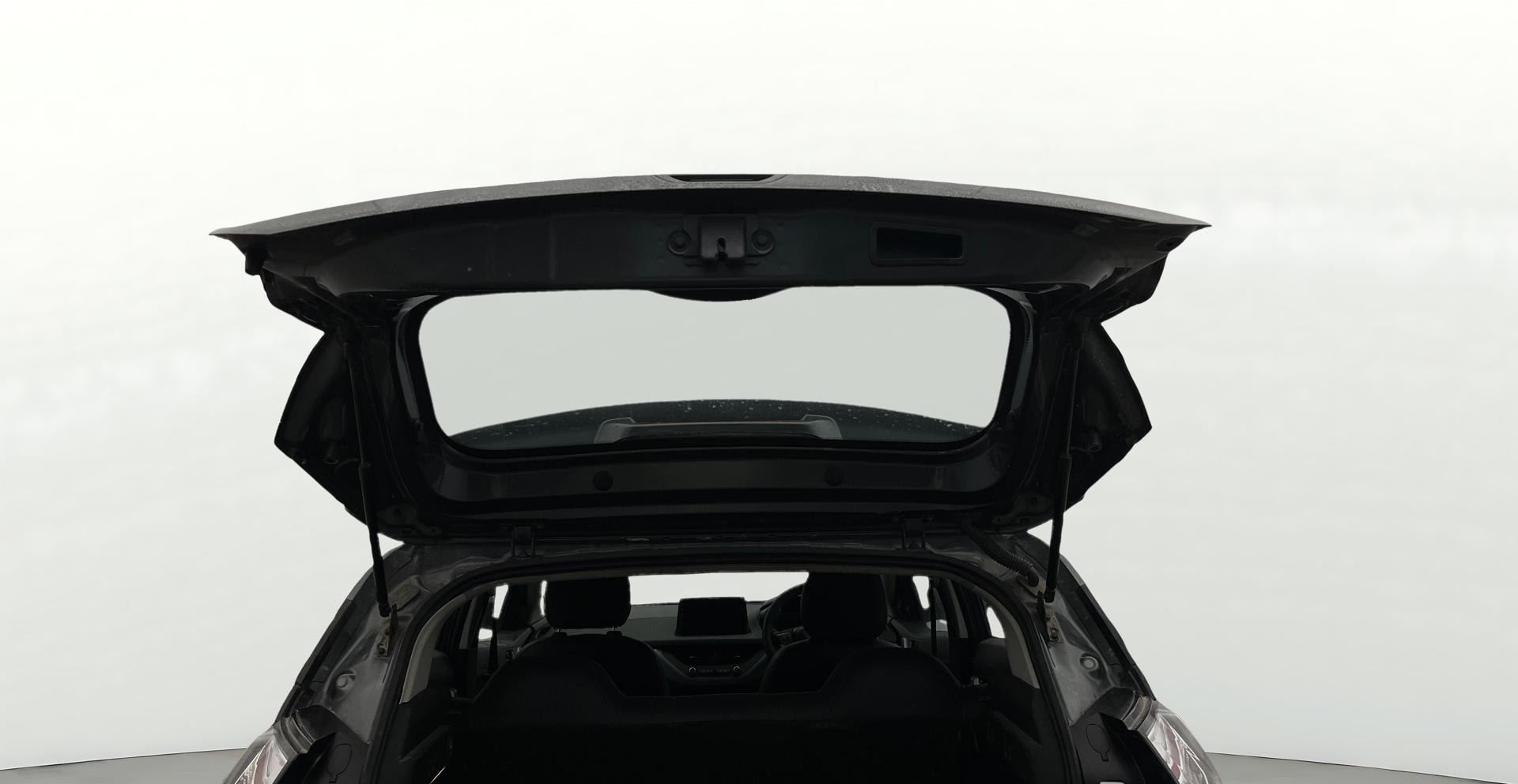 View 2021 Tata Nexon Revotron XE Image 16 Used 2021 Tata Nexon Revotron XE Image 16