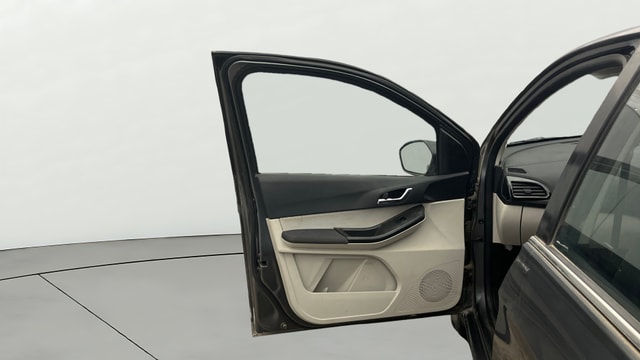 View Tata Tigor Image 36 Used Tata Tigor Image 36