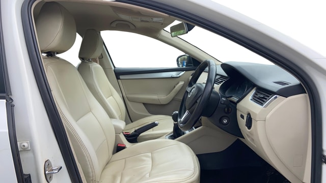 View Skoda Octavia Image 16 Used Skoda Octavia Image 16