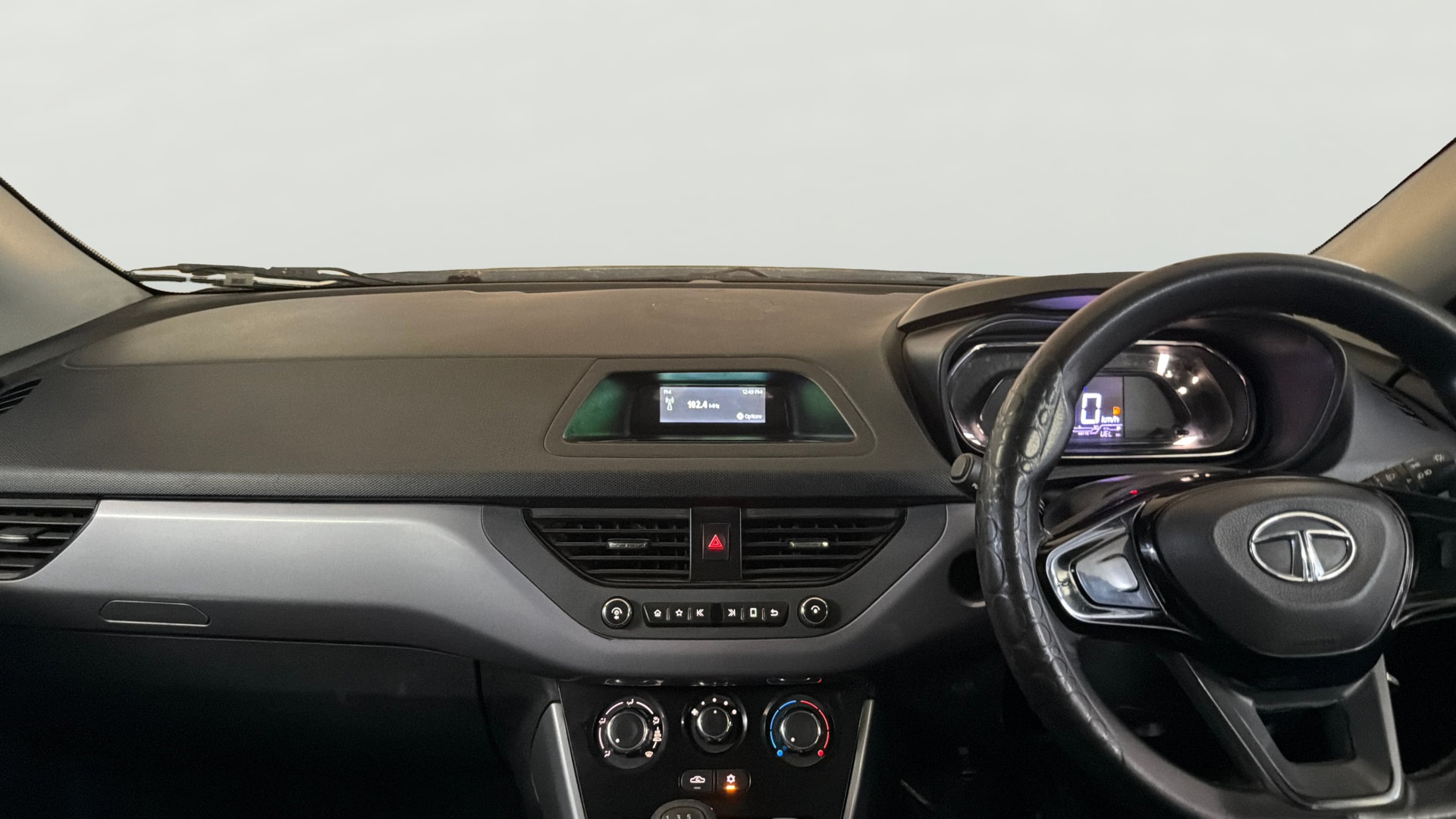 View 2020 Tata Nexon Revotron XM Image 17 Used 2020 Tata Nexon Revotron XM Image 17