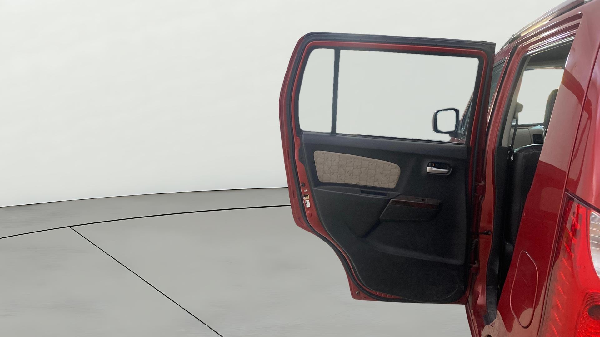 View 2015 Maruti Suzuki 1000 Base Variant Image 22 Used 2015 Maruti Suzuki 1000 Base Variant Image 22