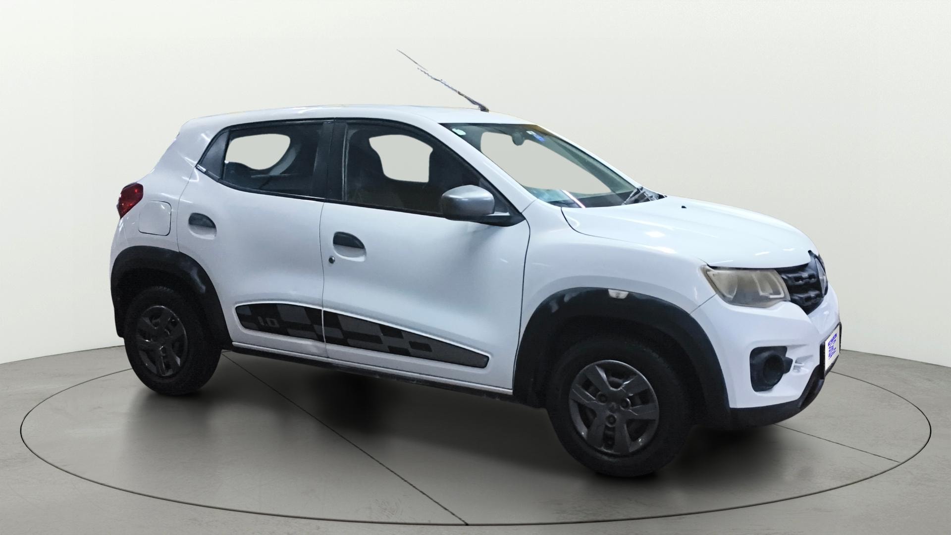 View 2017 Renault Kwid RXL 1.0 AMT BS IV Image 21 Used 2017 Renault Kwid RXL 1.0 AMT BS IV Image 21
