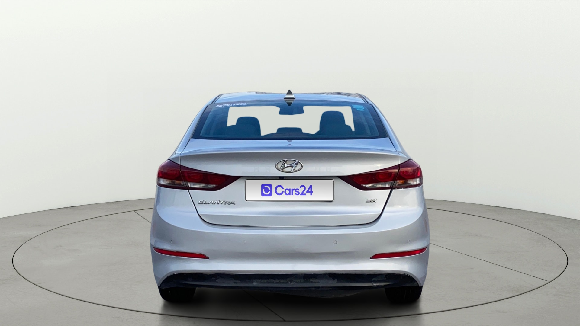View 2018 Hyundai Elantra 1.6 CRDi S Image 42 Used 2018 Hyundai Elantra 1.6 CRDi S Image 42