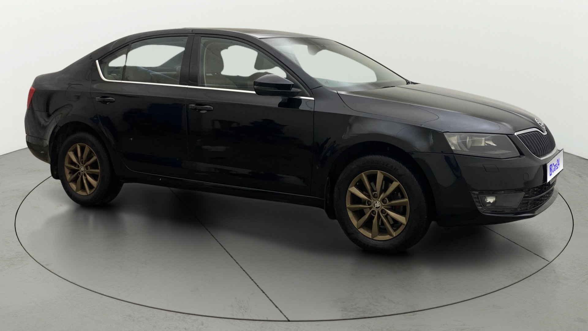 View 2016 Skoda Octavia 2.0 Style Plus TDI CR AT Image 14 Used 2016 Skoda Octavia 2.0 Style Plus TDI CR AT Image 14