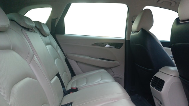 View MG Hector Image 31 Used MG Hector Image 31