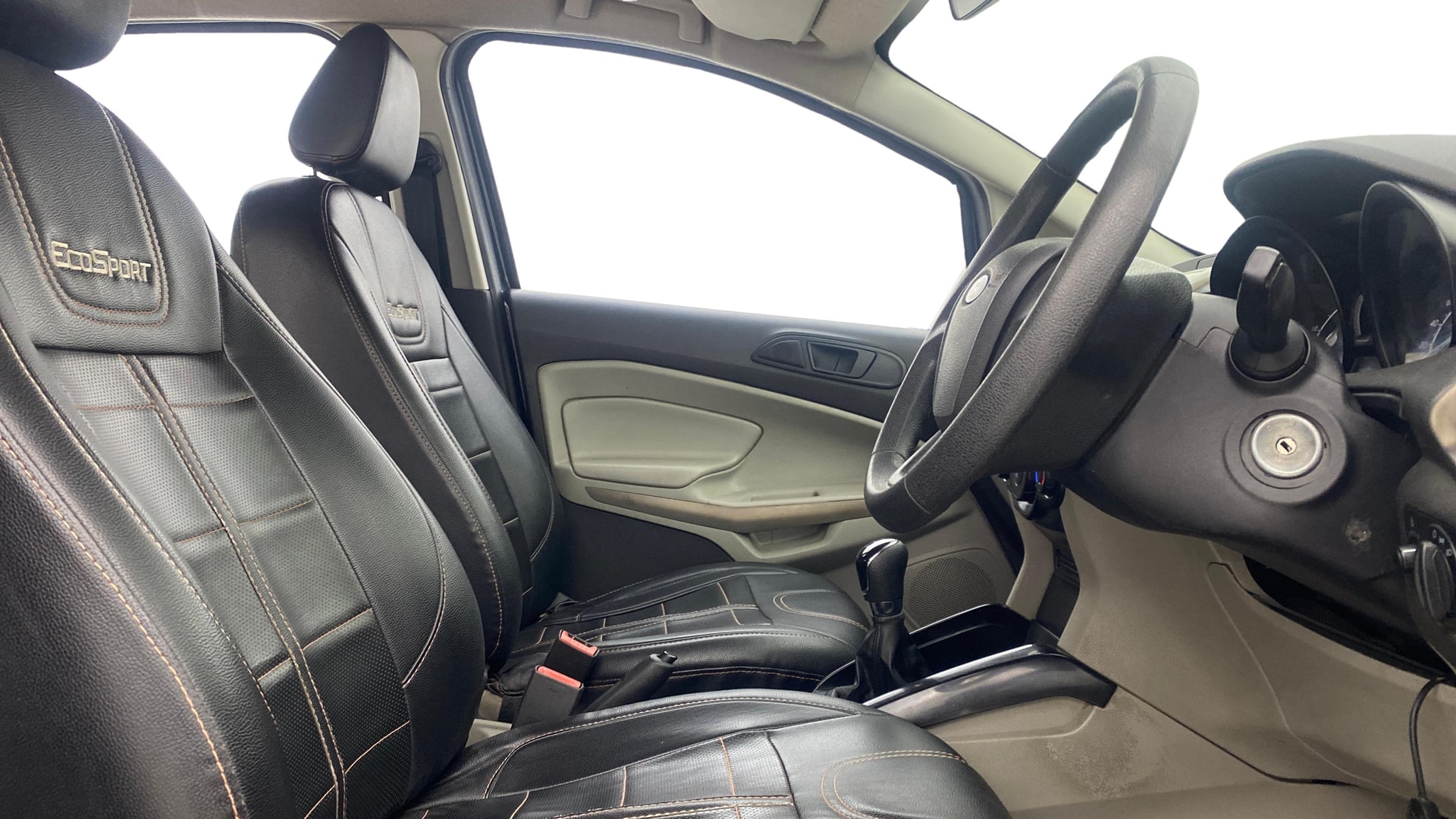 View 2016 Ford EcoSport 1.5 TDCi Diesel Ambiente BS IV Image 16 Used 2016 Ford EcoSport 1.5 TDCi Diesel Ambiente BS IV Image 16