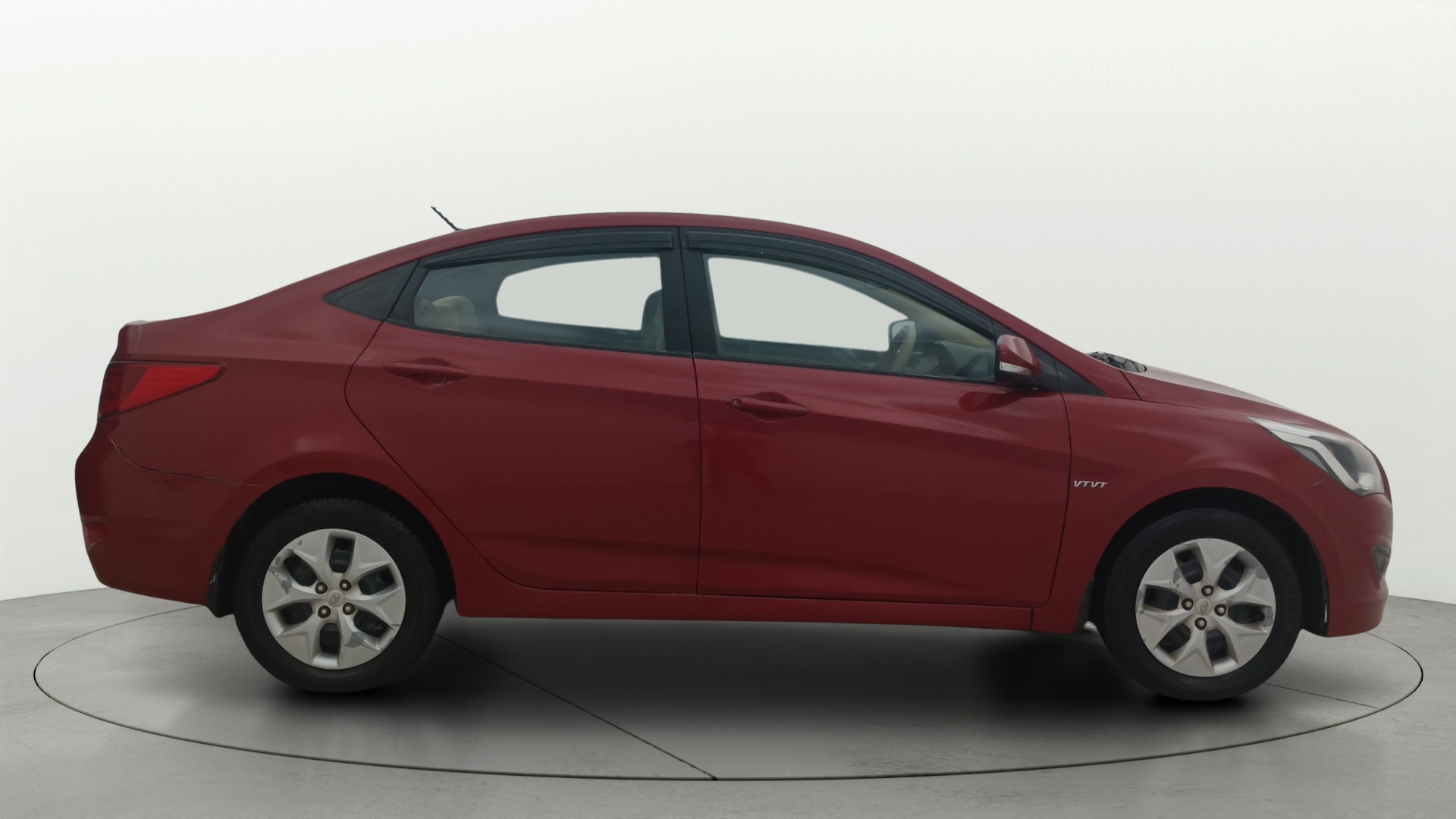 View 2015 Hyundai Fluidic Verna 1.4 VTVT CX Image 8 Used 2015 Hyundai Fluidic Verna 1.4 VTVT CX Image 8