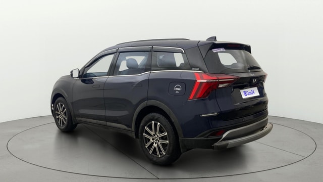 View Mahindra XUV700 Image 2 Used Mahindra XUV700 Image 2