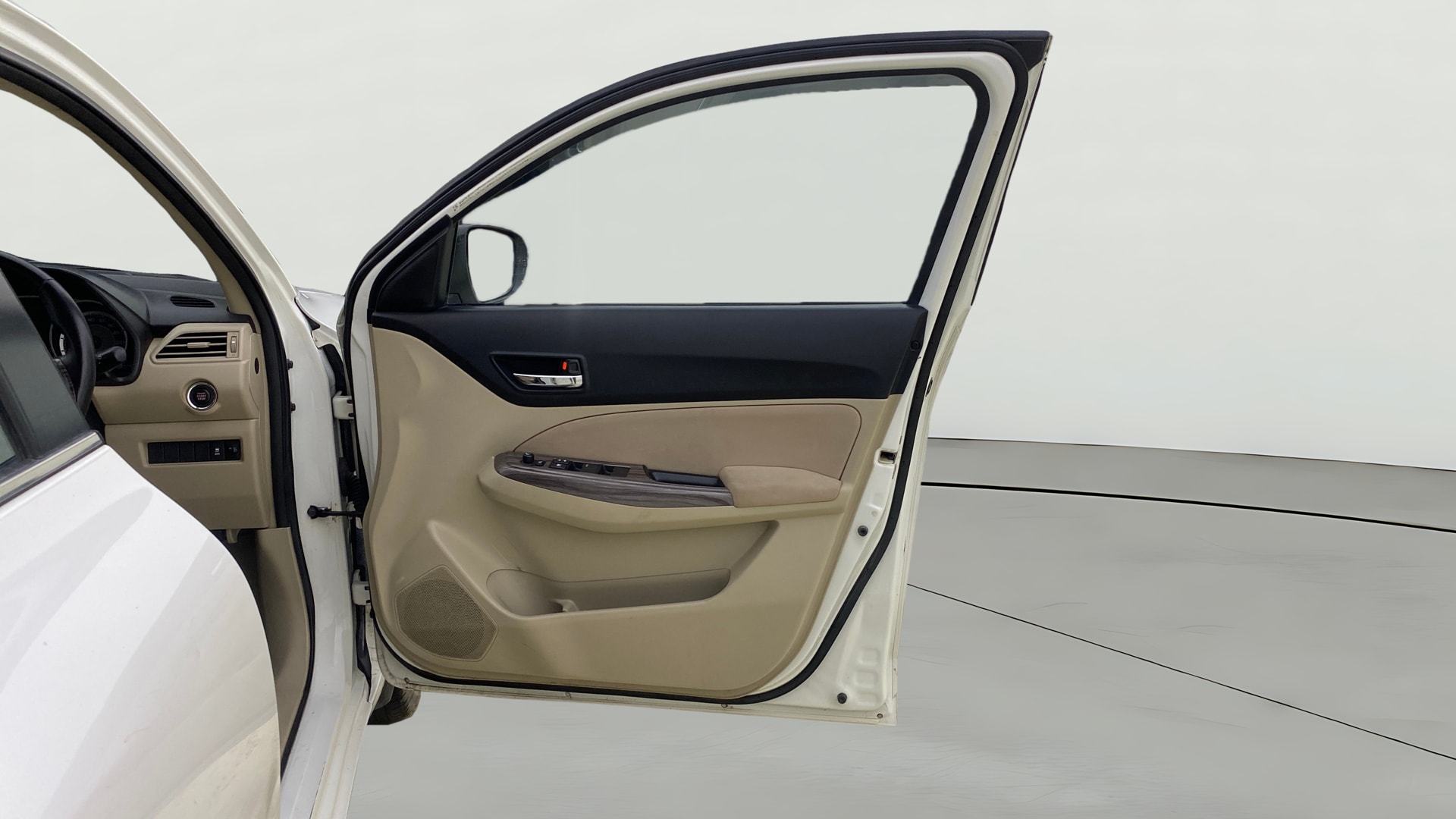 View 2022 Maruti Suzuki 1000 Base Variant Image 45 Used 2022 Maruti Suzuki 1000 Base Variant Image 45