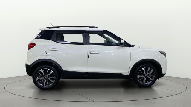 View Mahindra XUV300 Image 9 Used Mahindra XUV300 Image 9