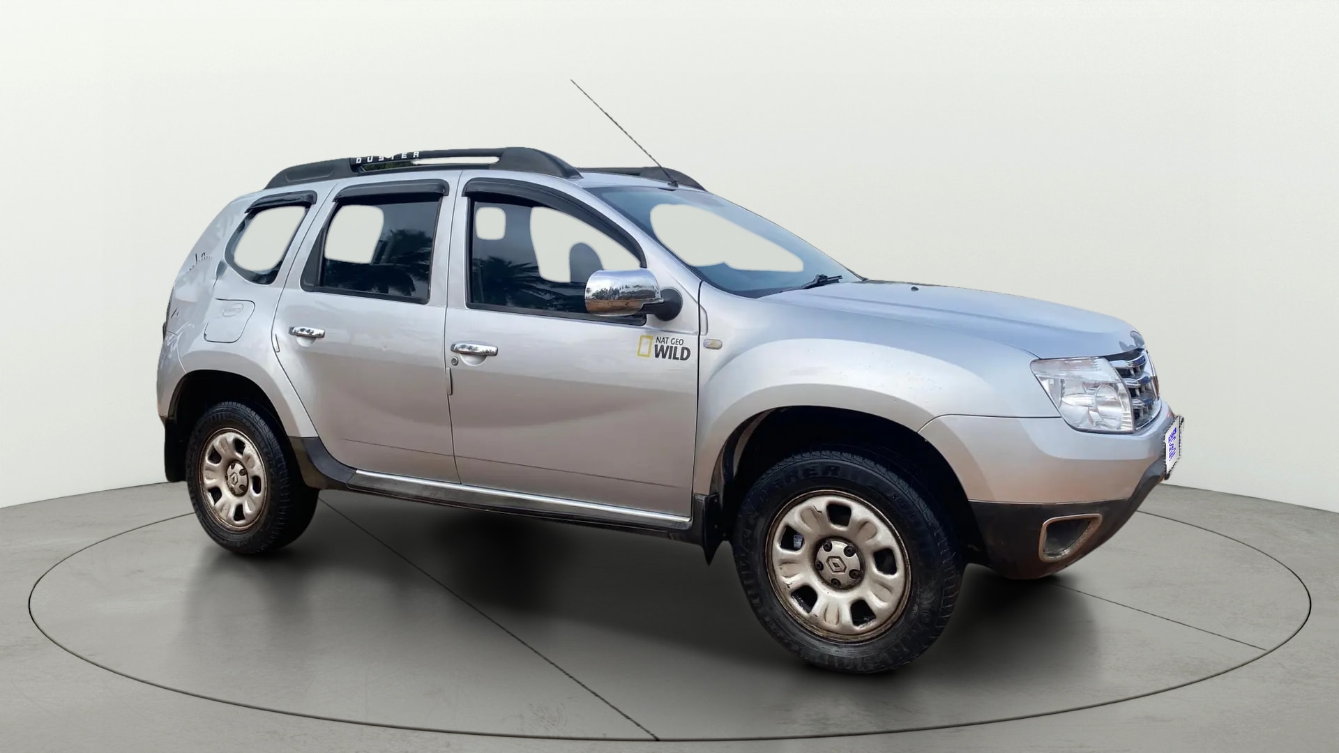 View 2015 Renault Duster Petrol RXL Image 22 Used 2015 Renault Duster Petrol RXL Image 22