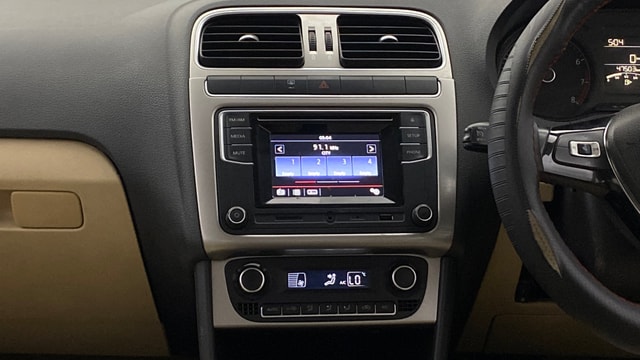 View Volkswagen Polo Image 17 Used Volkswagen Polo Image 17