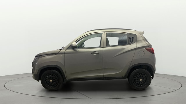 View Mahindra KUV100 Image 5 Used Mahindra KUV100 Image 5