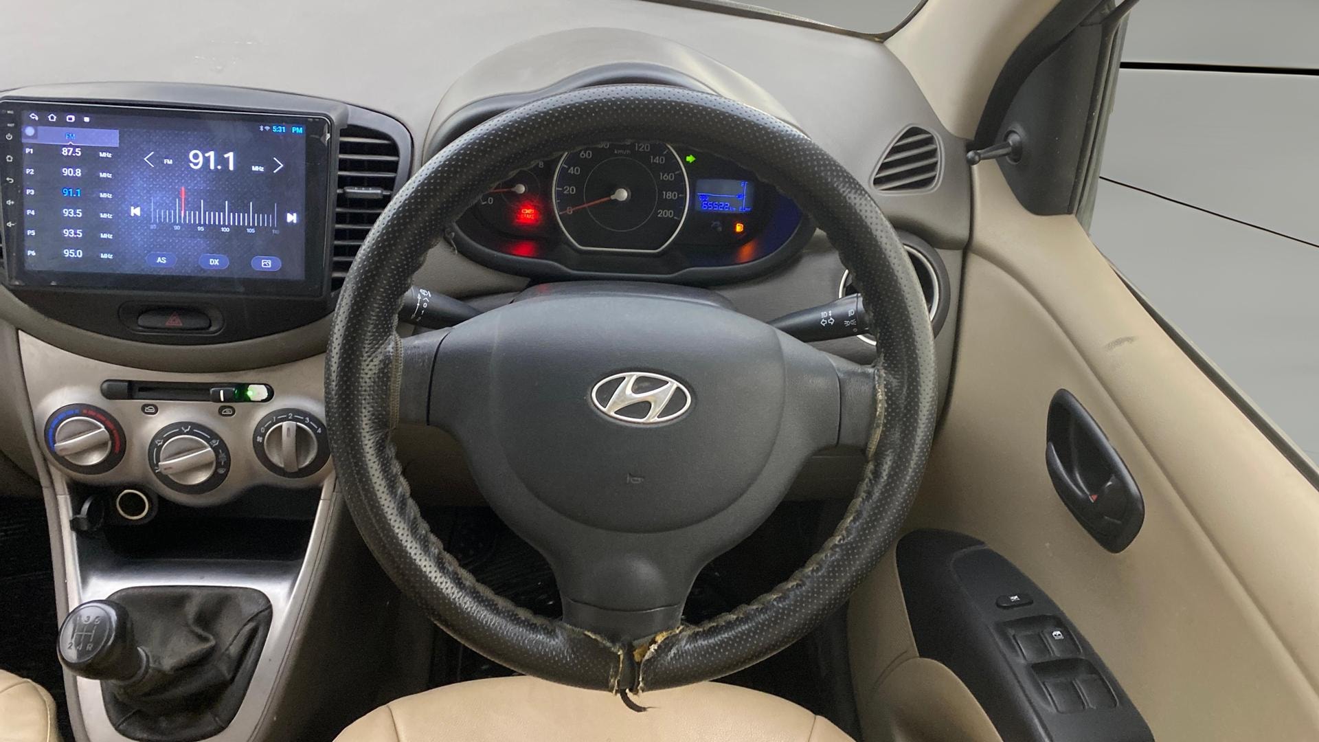 View 2015 Hyundai i10 1.1 Magna Image 20 Used 2015 Hyundai i10 1.1 Magna Image 20