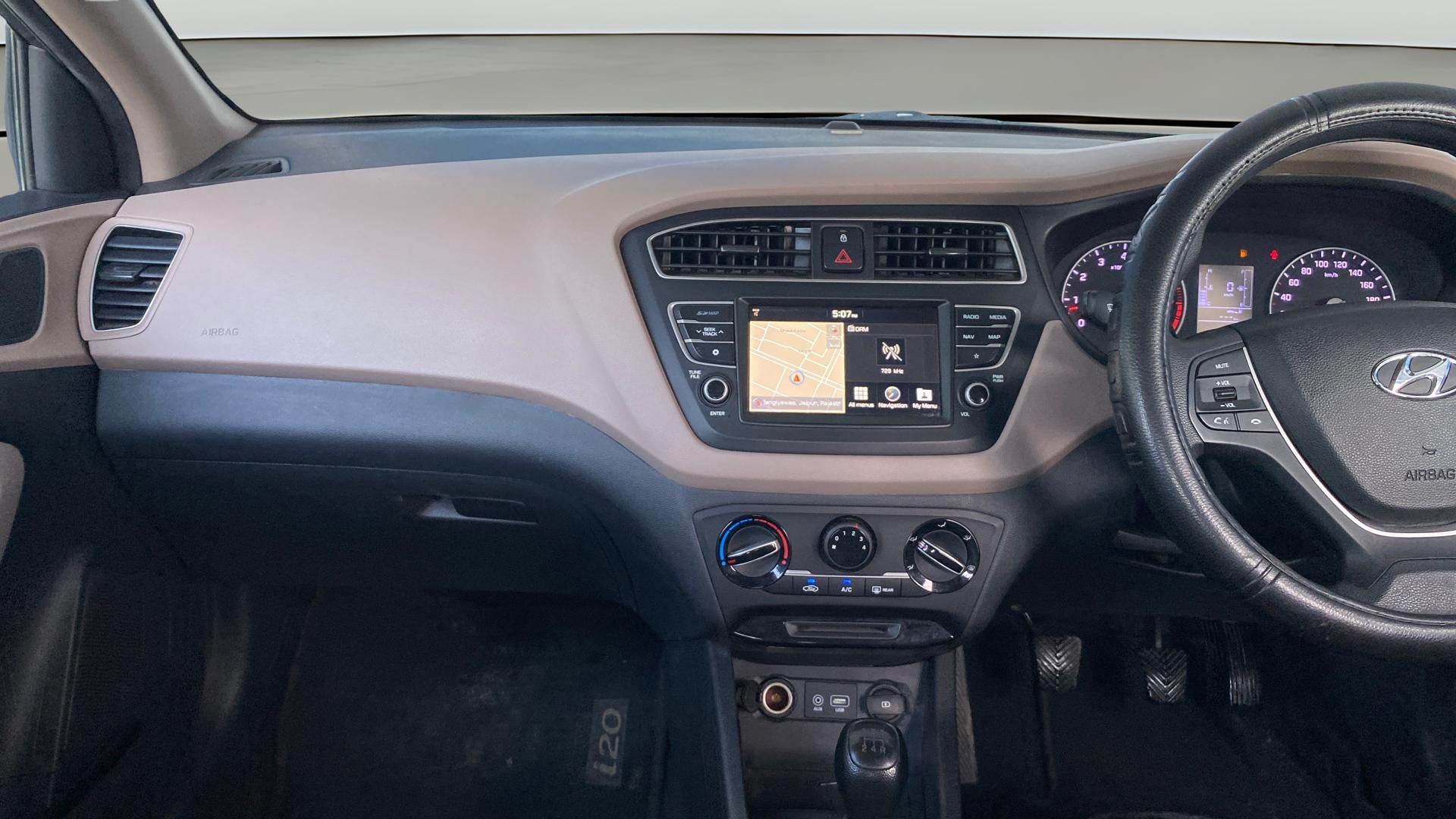 View 2019 Hyundai Elite i20 1.2 Sportz Plus Petrol Image 17 Used 2019 Hyundai Elite i20 1.2 Sportz Plus Petrol Image 17