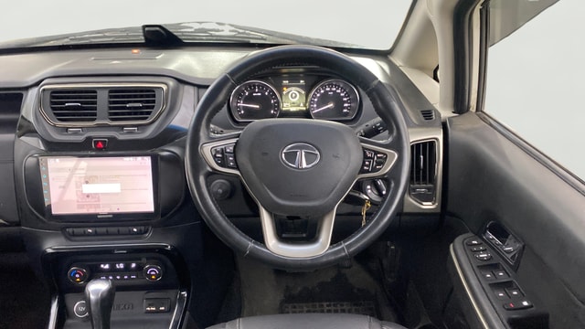 View Tata Hexa Image 14 Used Tata Hexa Image 14