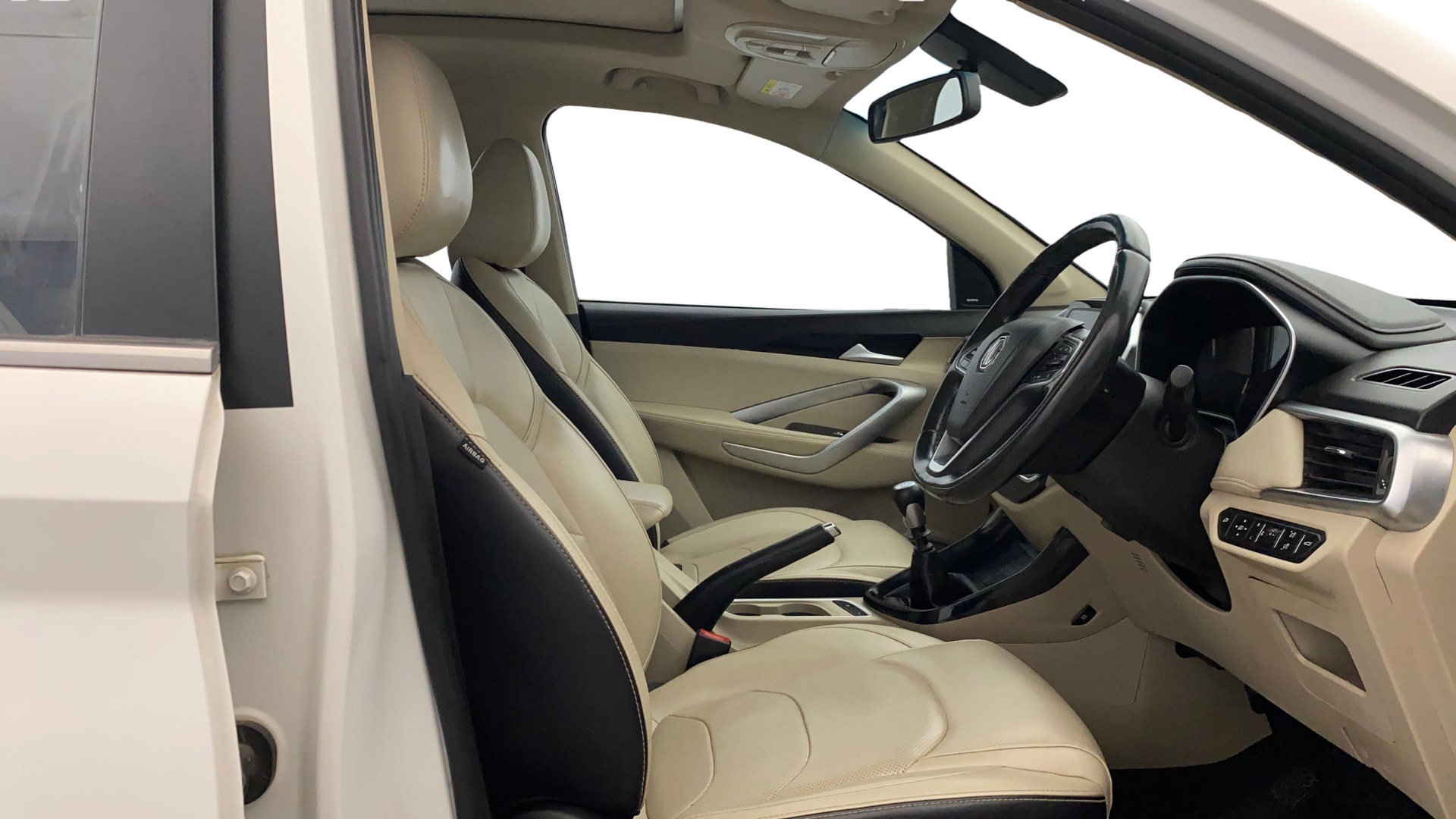 View 2021 MG Hector Sharp Diesel Image 18 Used 2021 MG Hector Sharp Diesel Image 18