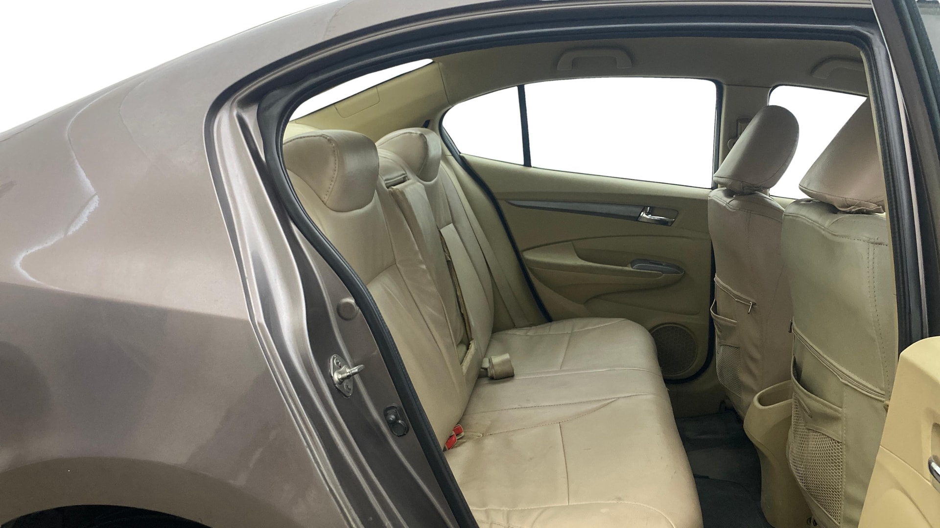 View 2013 Honda City ZX MT Diesel Anniversary Edition Image 30 Used 2013 Honda City ZX MT Diesel Anniversary Edition Image 30