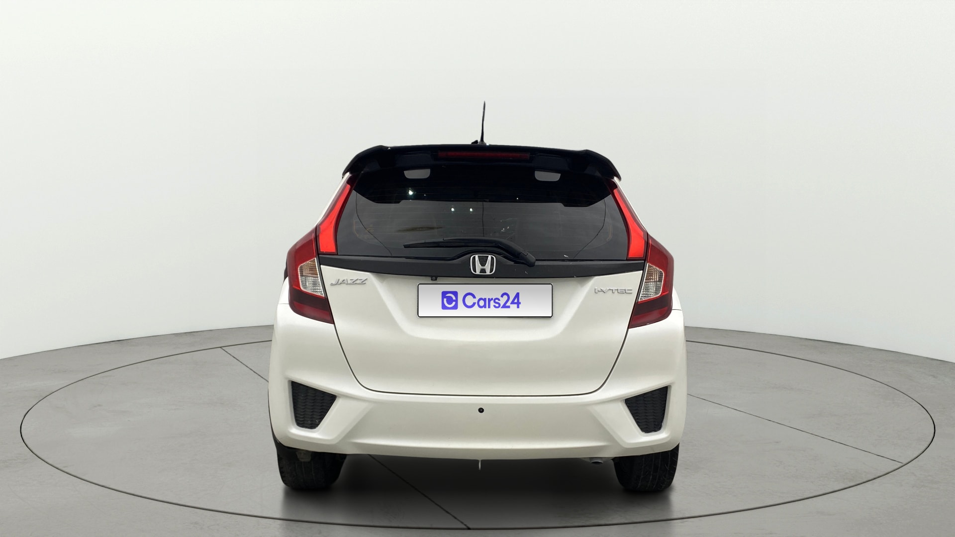 View 2018 Honda Jazz E MT Diesel Image 39 Used 2018 Honda Jazz E MT Diesel Image 39