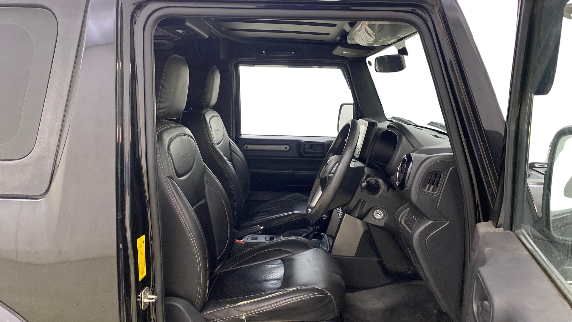 View 2024 Mahindra Thar AX Standard Manual Soft Top 6 Seater Image 25 Used 2024 Mahindra Thar AX Standard Manual Soft Top 6 Seater Image 25