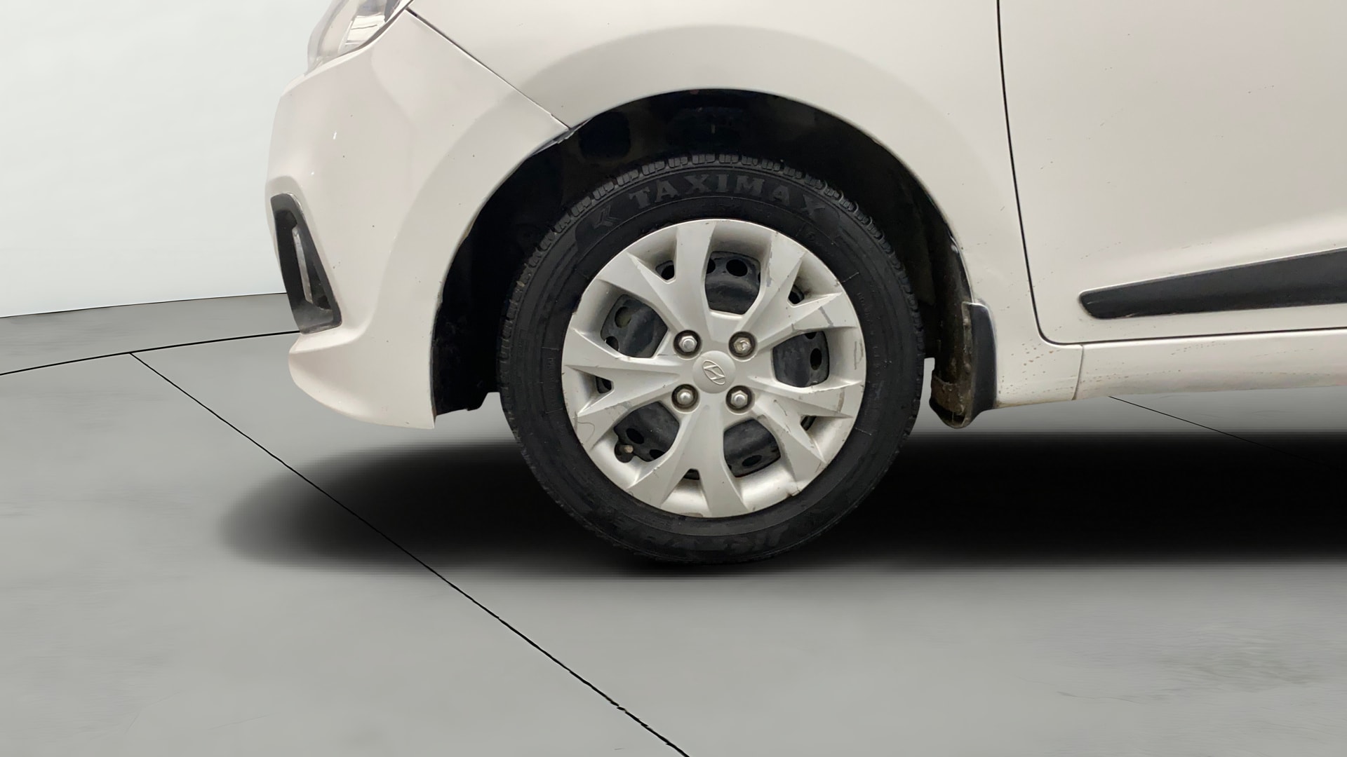 View 2014 Hyundai Grand i10 1.1 Sportz Diesel Image 28 Used 2014 Hyundai Grand i10 1.1 Sportz Diesel Image 28