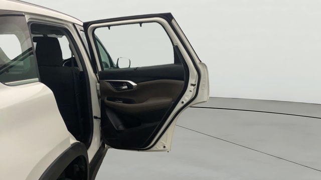 View Toyota Urban Cruiser Hyryder Image 6 Used Toyota Urban Cruiser Hyryder Image 6