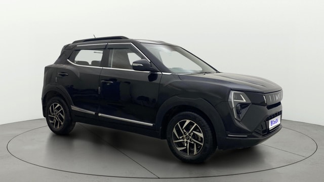 View Mahindra XUV 3XO Image 14 Used Mahindra XUV 3XO Image 14