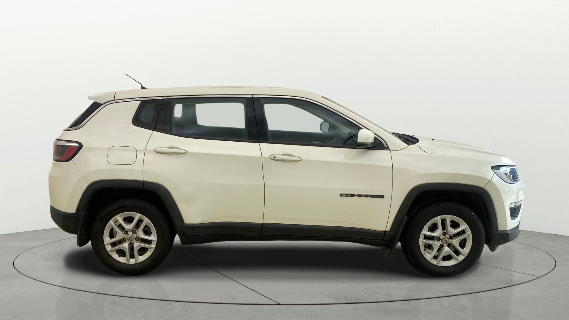 View 2020 Jeep Compass Sport 1.4 Multi AIR Petrol BS IV Image 8 Used 2020 Jeep Compass Sport 1.4 Multi AIR Petrol BS IV Image 8