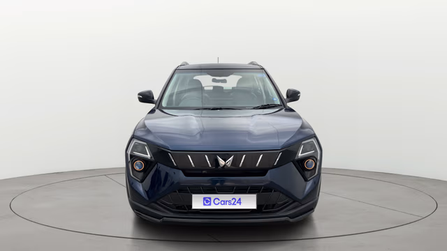 View Mahindra XUV 3XO Image 1 Used Mahindra XUV 3XO Image 1