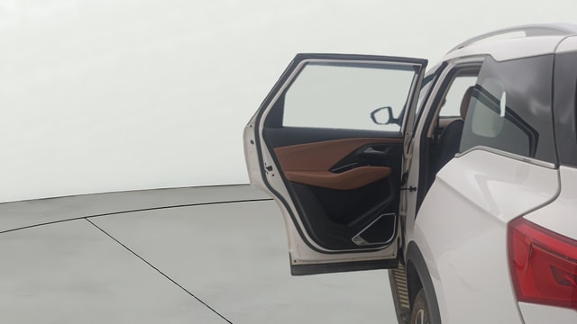 View MG Hector Plus Image 16 Used MG Hector Plus Image 16