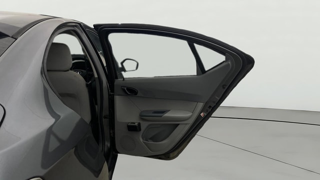 View Tata Tigor Image 7 Used Tata Tigor Image 7