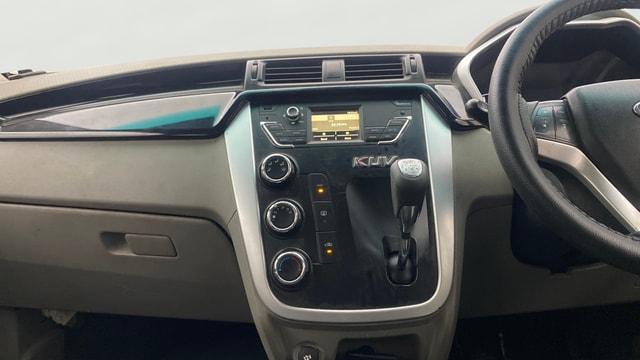View Mahindra KUV100 Image 17 Used Mahindra KUV100 Image 17