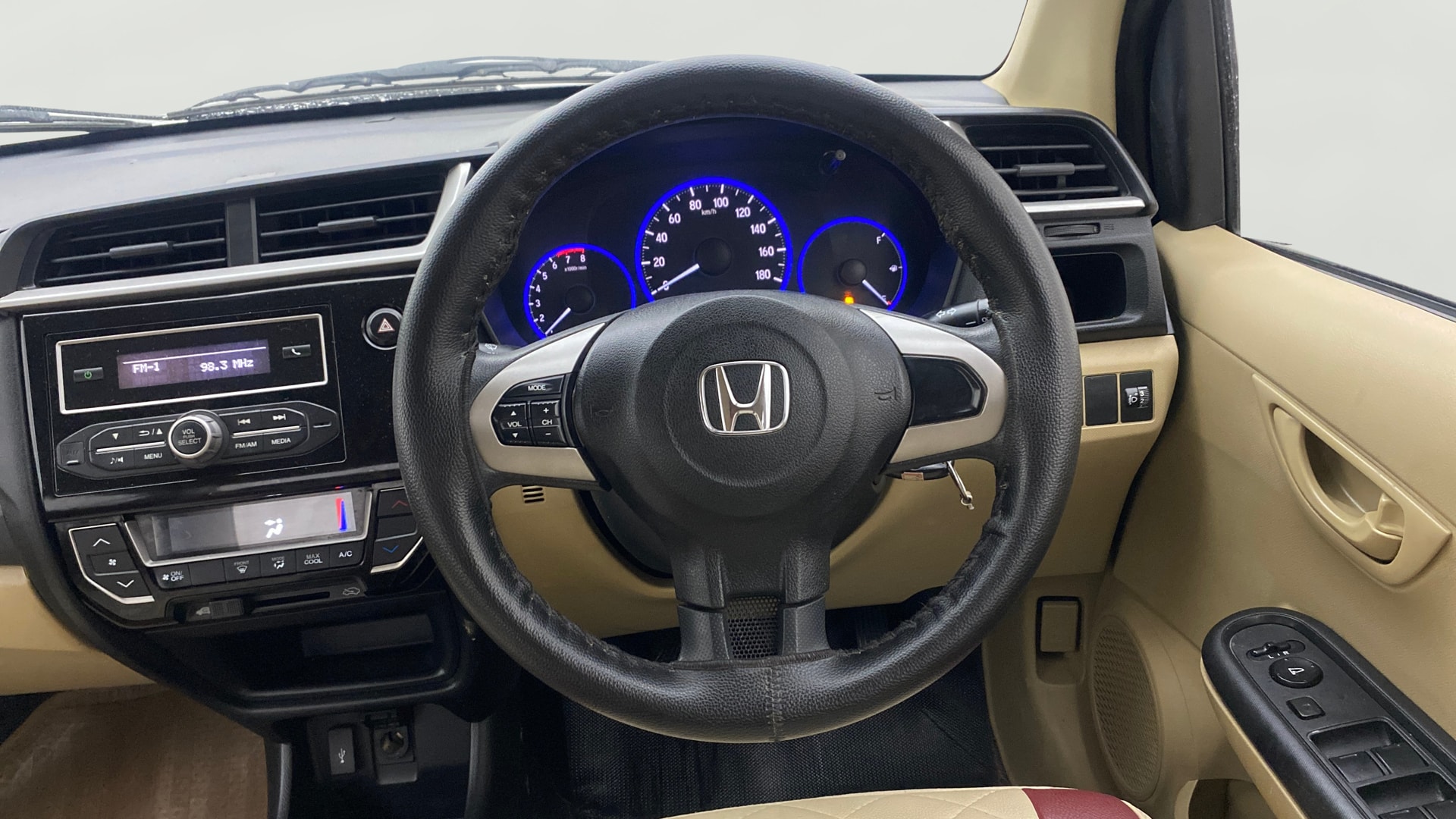 View 2016 Honda Amaze E MT Petrol BS IV Image 20 Used 2016 Honda Amaze E MT Petrol BS IV Image 20
