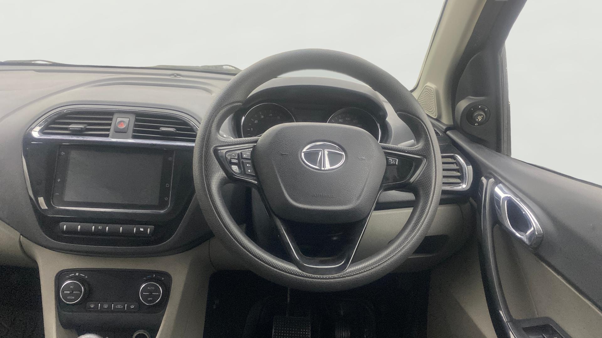 View 2020 Tata Tiago Revotorq XB Image 20 Used 2020 Tata Tiago Revotorq XB Image 20
