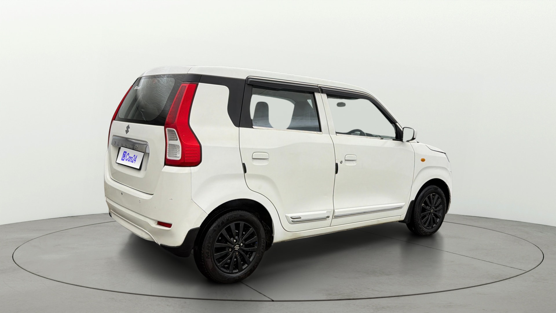 View 2022 Maruti Suzuki 1000 Base Variant Image 43 Used 2022 Maruti Suzuki 1000 Base Variant Image 43