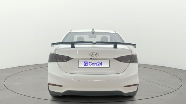 View Hyundai Verna Image 42 Used Hyundai Verna Image 42