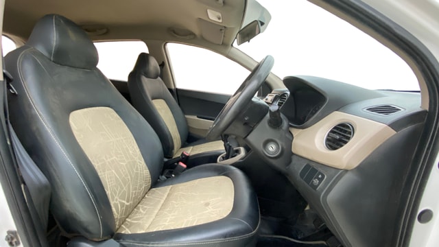 View Hyundai Grand i10 Image 25 Used Hyundai Grand i10 Image 25