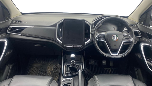 View MG Hector Image 16 Used MG Hector Image 16