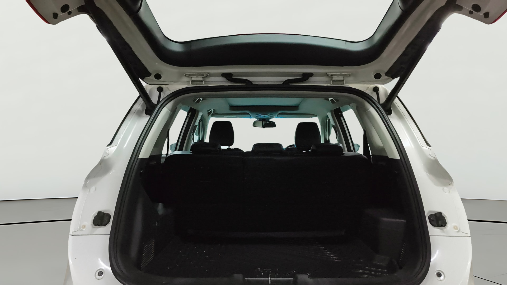 View 2020 MG Hector Sharp Diesel Image 40 Used 2020 MG Hector Sharp Diesel Image 40