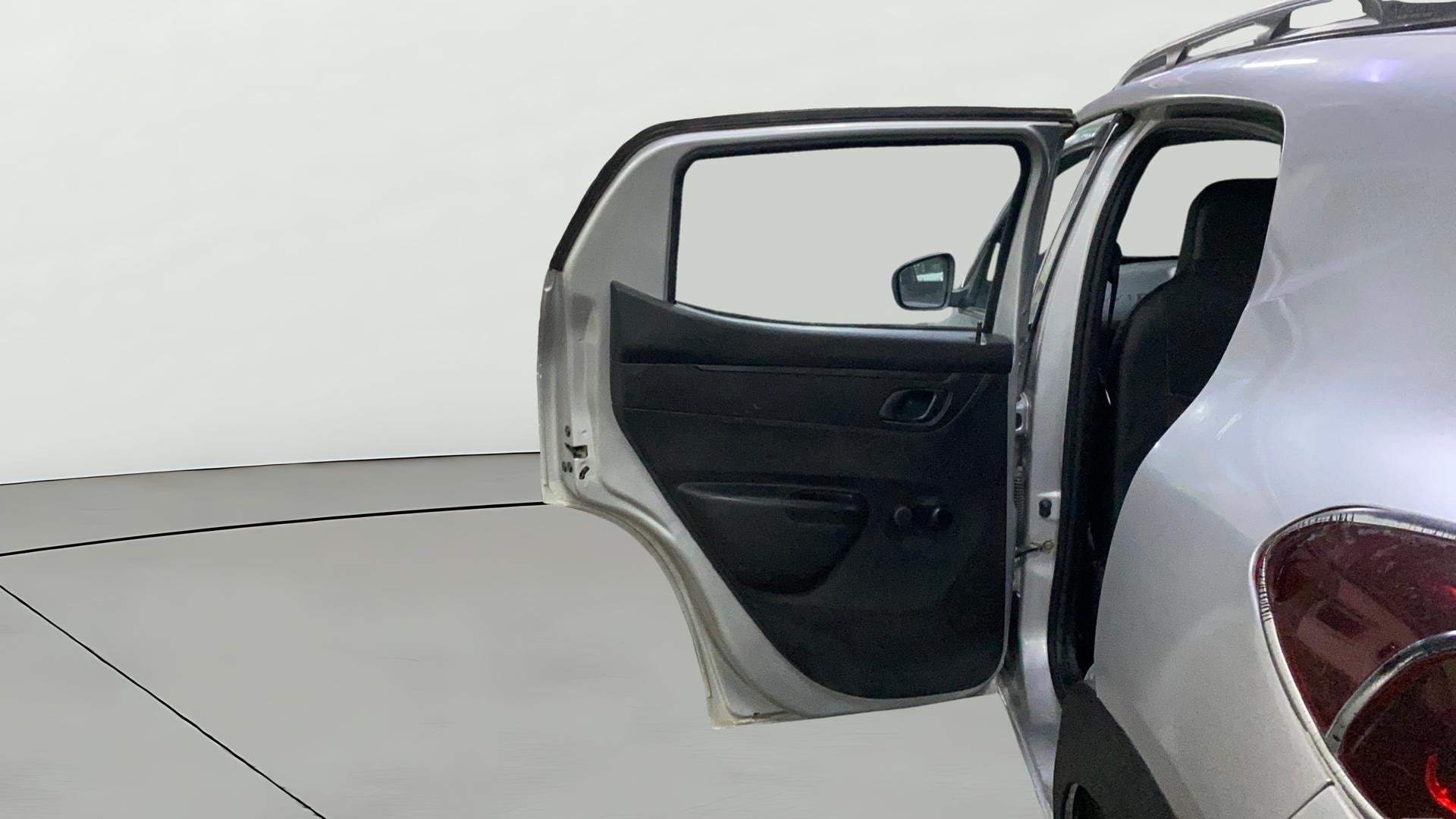 View 2021 Renault Kwid RXL 1.0 Image 14 Used 2021 Renault Kwid RXL 1.0 Image 14