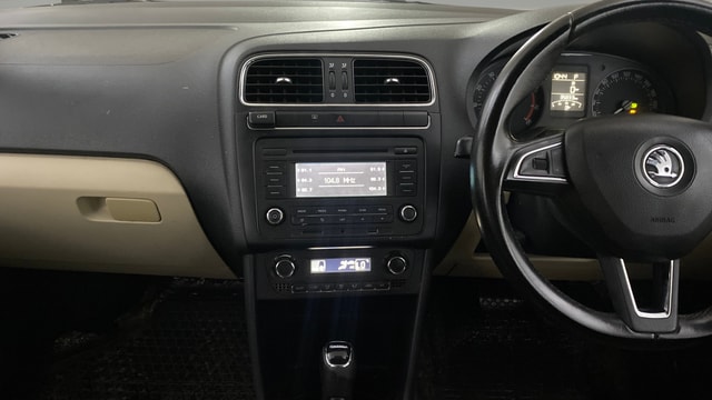 View Skoda Rapid Image 17 Used Skoda Rapid Image 17
