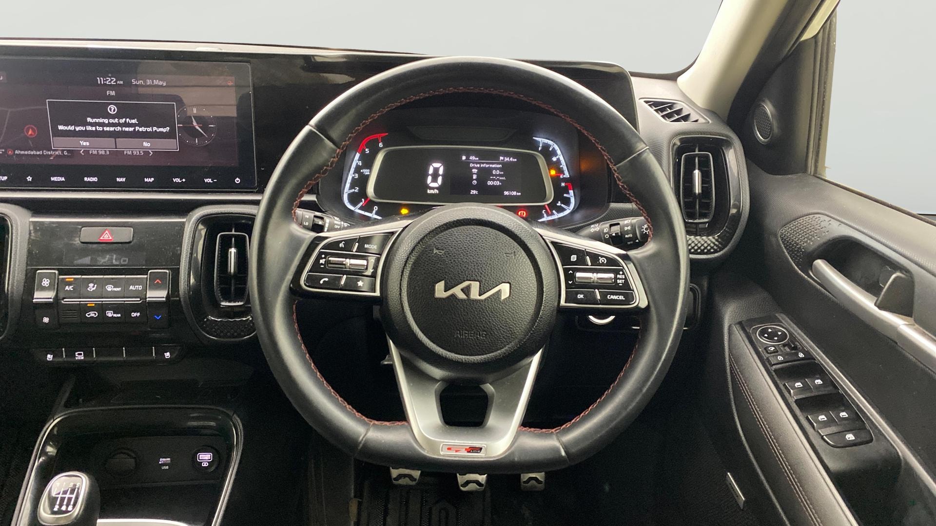 View 2022 Kia Sonet GTX Plus Diesel Image 13 Used 2022 Kia Sonet GTX Plus Diesel Image 13