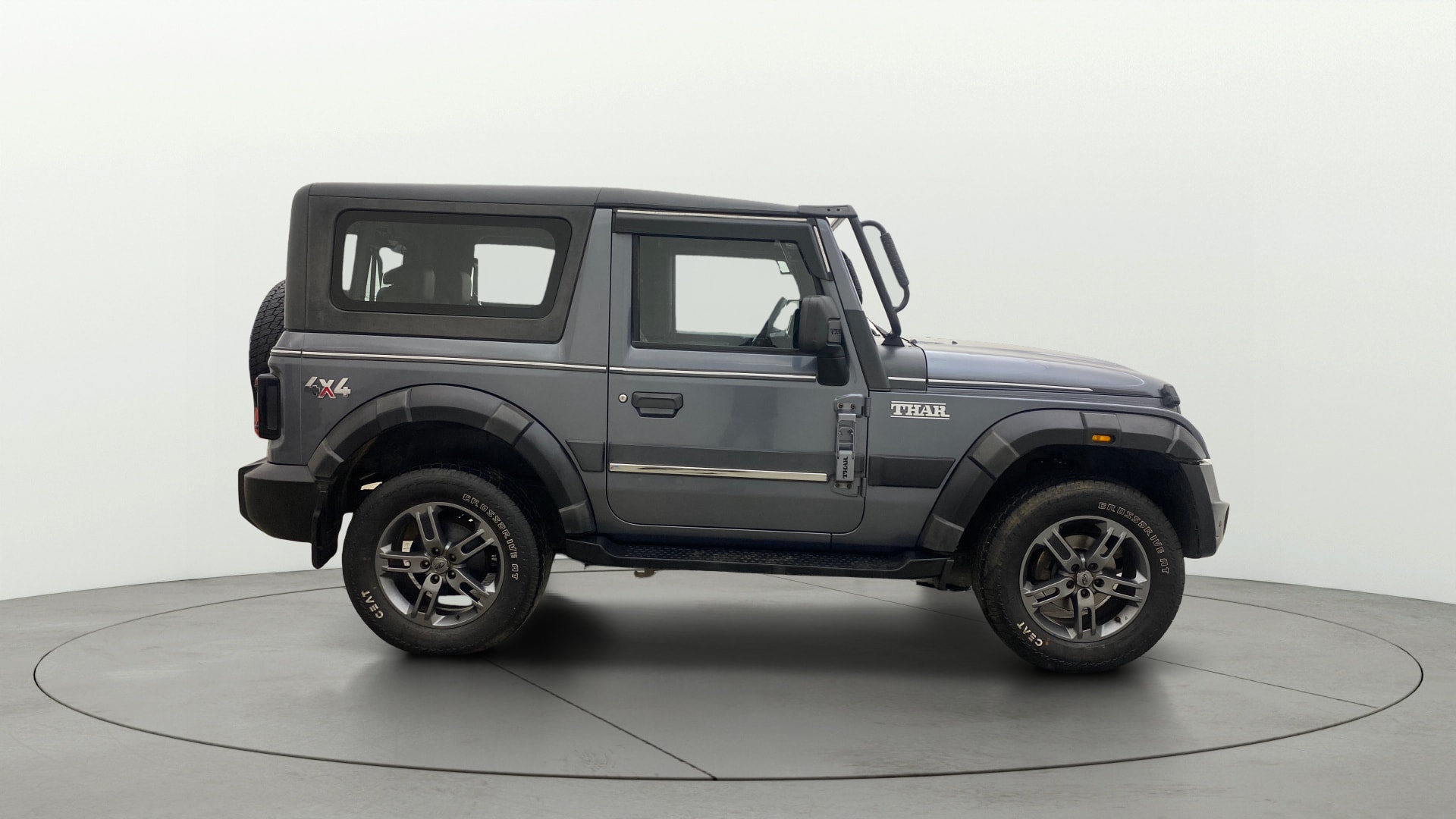 Used 2023 Mahindra Thar Used 2023 Mahindra Thar