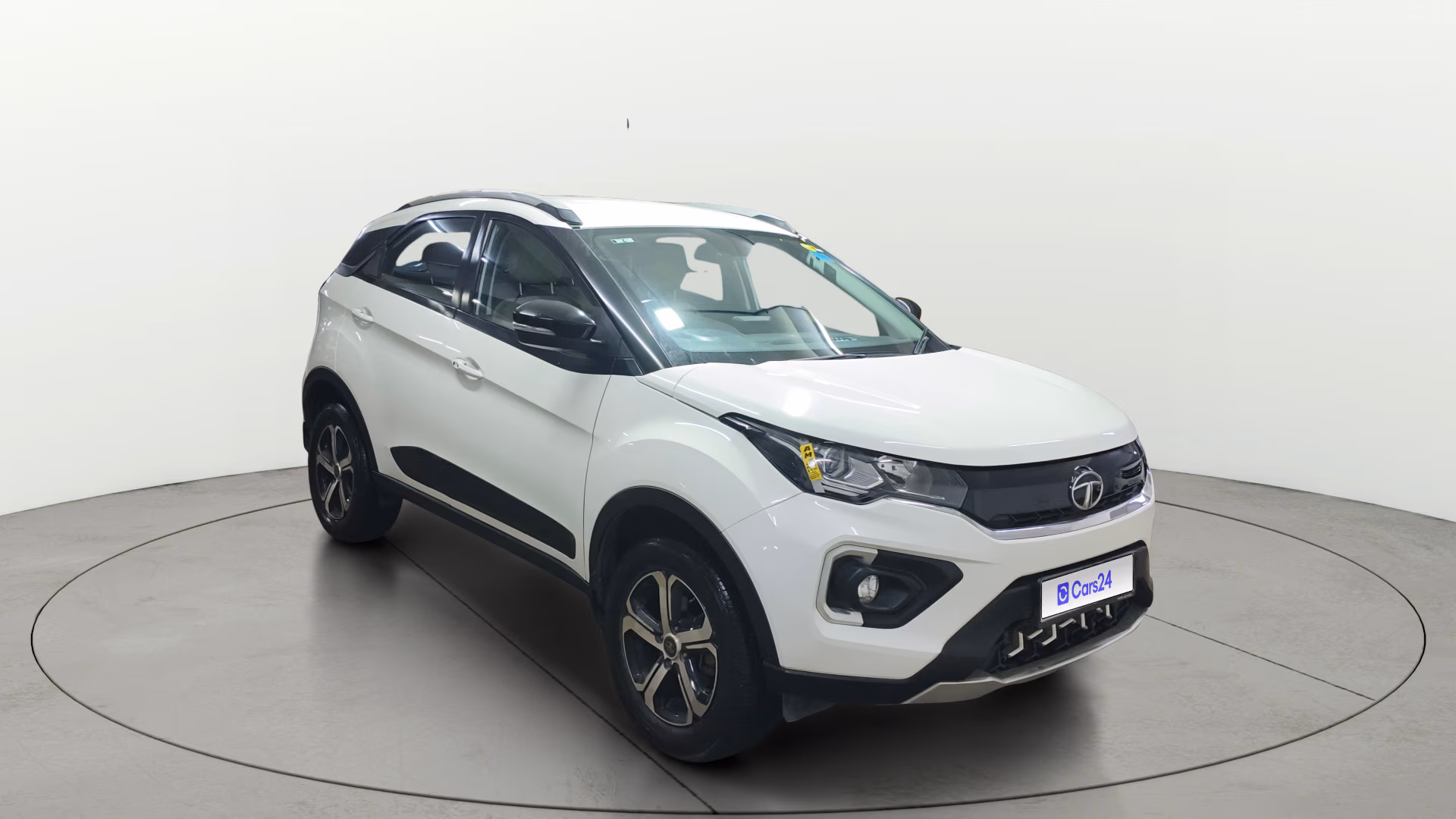 View 2022 Tata Nexon Revotron XZ Plus Image 22 Used 2022 Tata Nexon Revotron XZ Plus Image 22