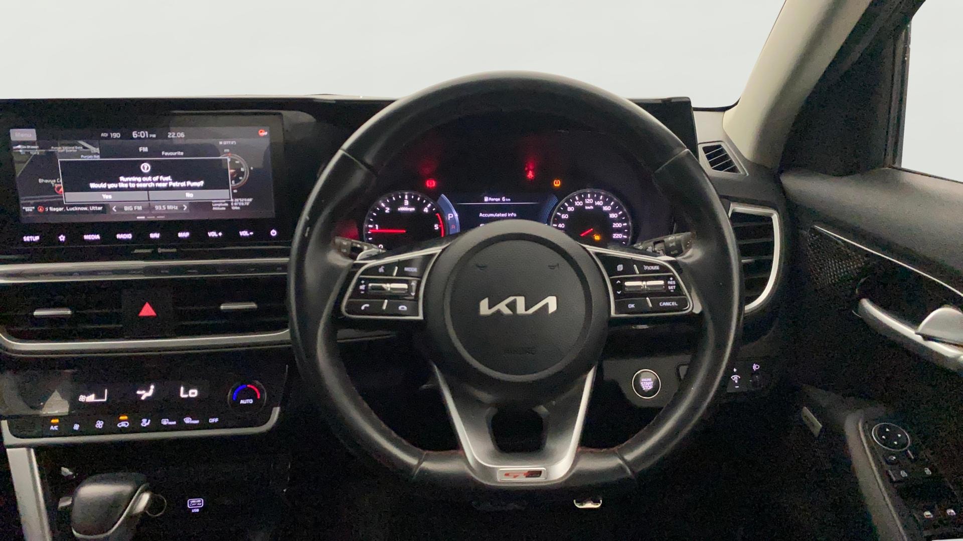 View 2023 Kia Seltos GTX Plus AT Diesel Image 14 Used 2023 Kia Seltos GTX Plus AT Diesel Image 14