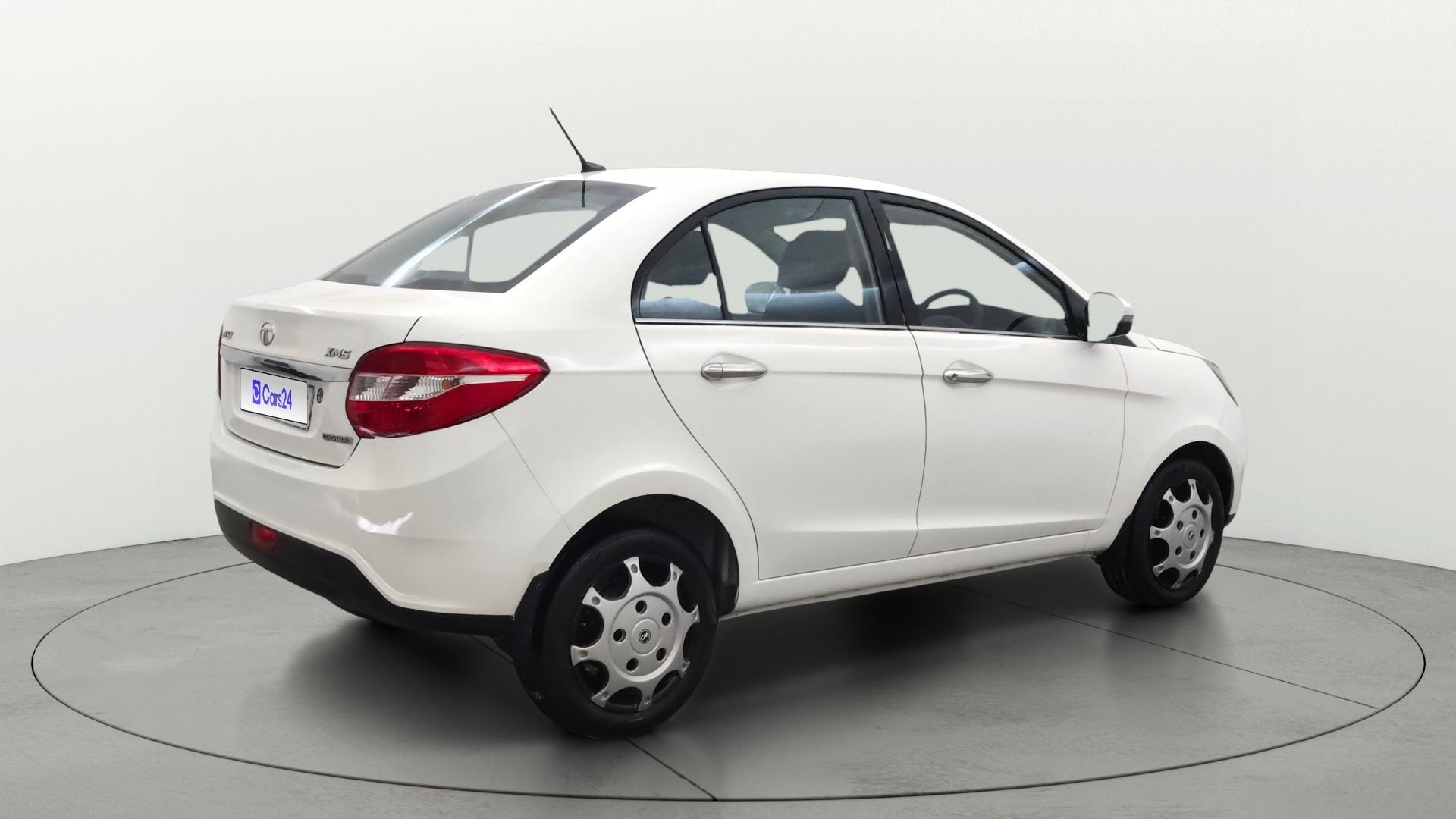 View 2017 Tata Zest XMS Petrol Image 41 Used 2017 Tata Zest XMS Petrol Image 41